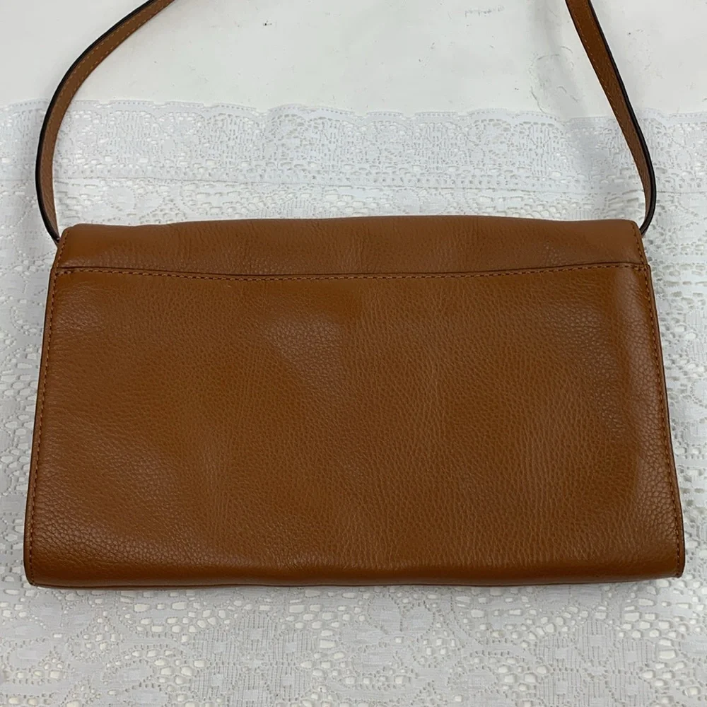 Michael Kors Leather Slim Shoulder handbag purse Brown Gold trim Lined Pockets